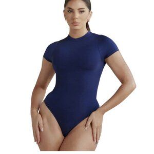Pinsy Butter Sculpt Short Sleeve Bodysuit in Blue. Crewneck. Sz Large. New w Tag